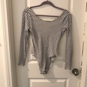 ❤️Striped Body Suit❤️